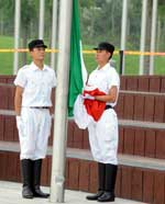 La bandiera italiana sventola al Villaggio Olimpico